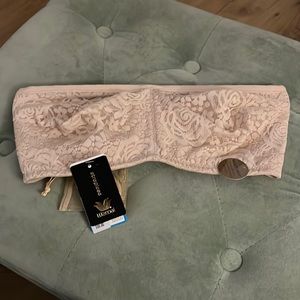WACOAL strapless bra brand new size 32DDD